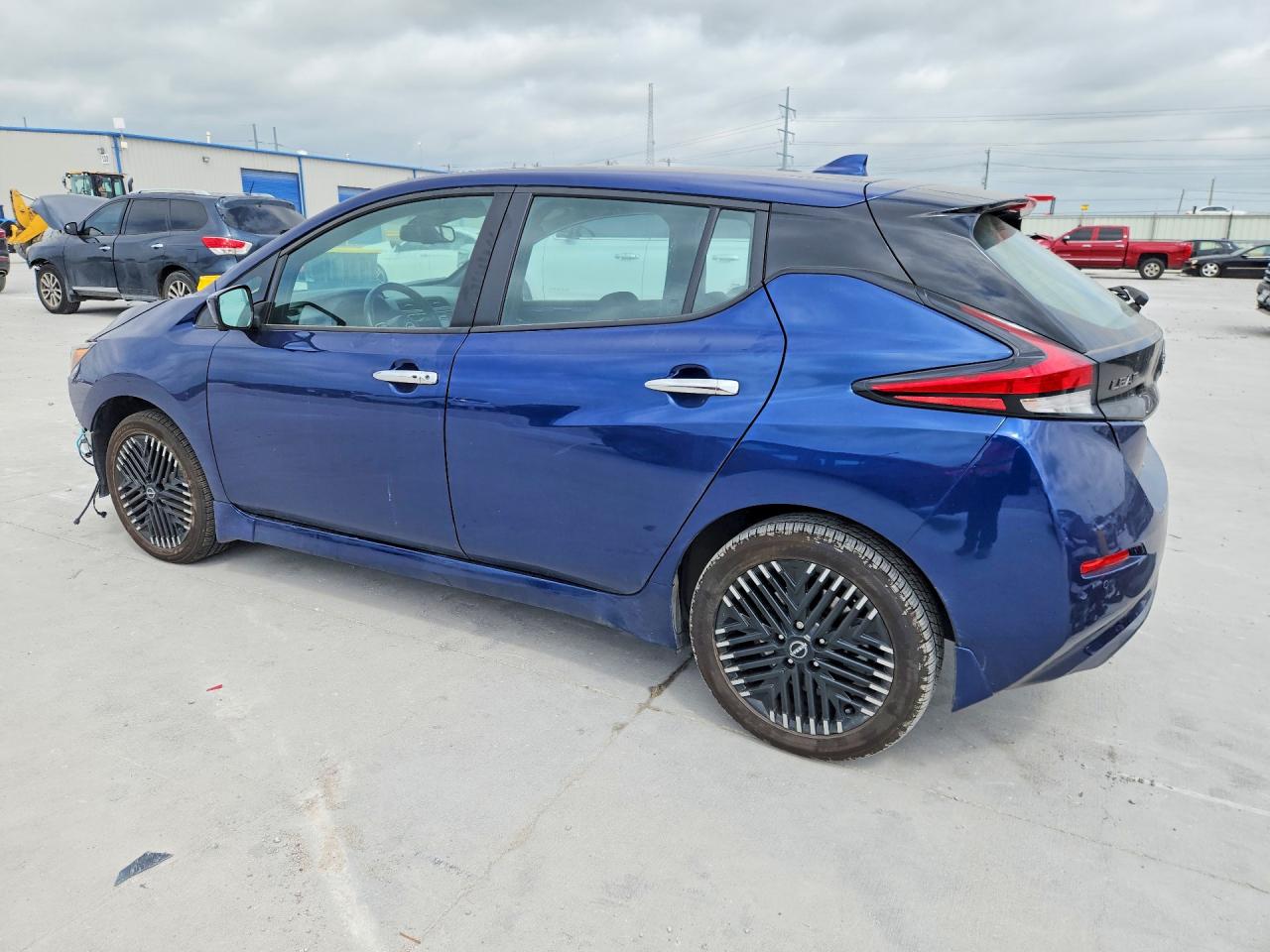 Nissan LEAF Sv Plus