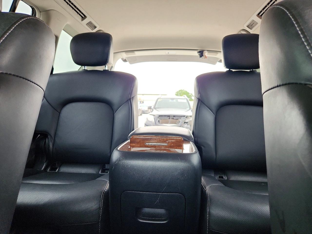INFINITI Qx Luxe