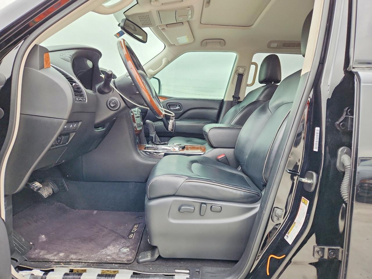 INFINITI Qx Luxe