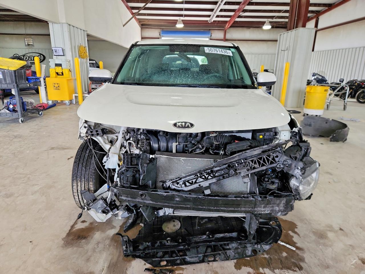 Kia Soul Lx