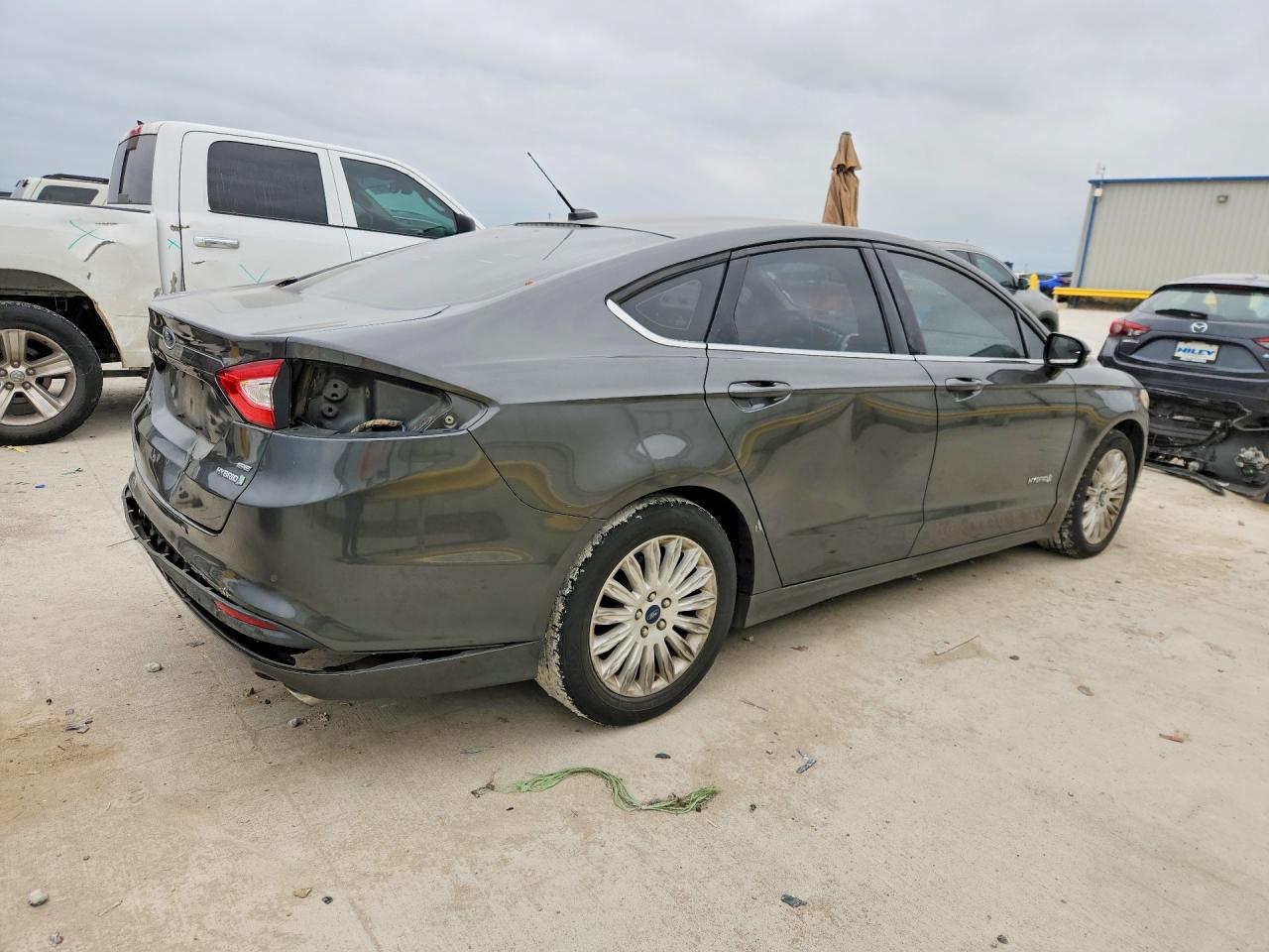 Ford Fusion Se Hybrid