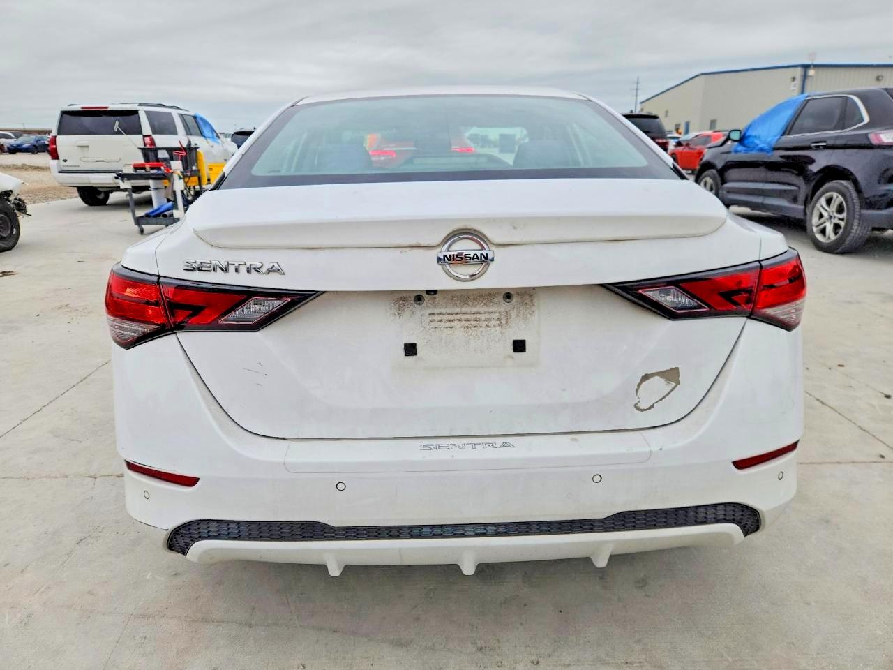 Nissan Sentra S