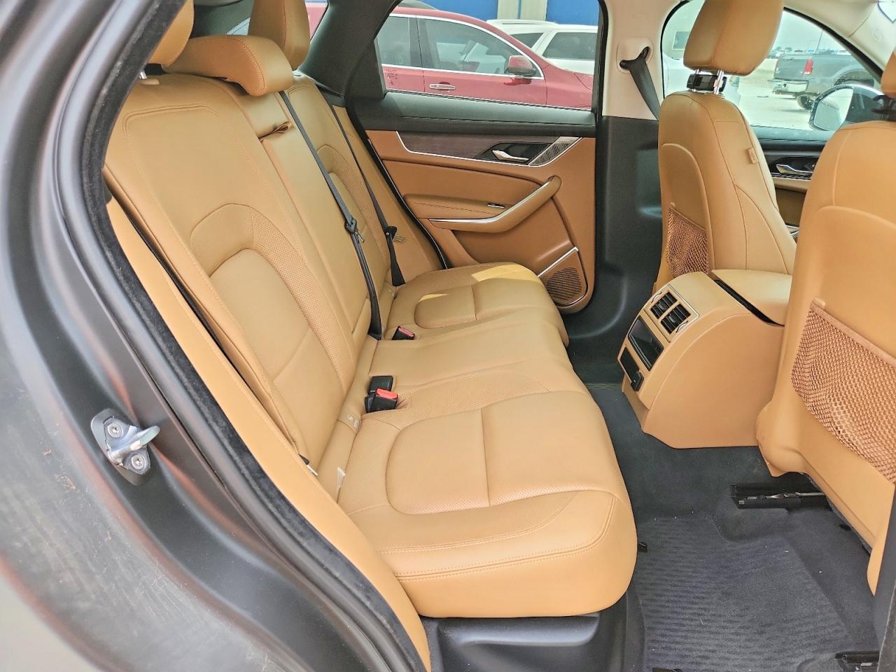 Jaguar F-PACE S