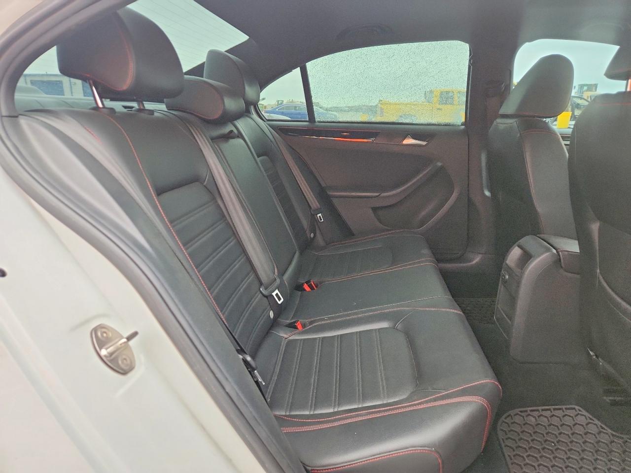 Volkswagen Jetta Gli