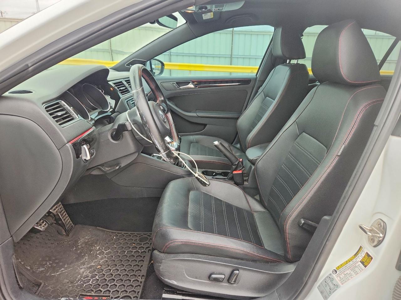 Volkswagen Jetta Gli