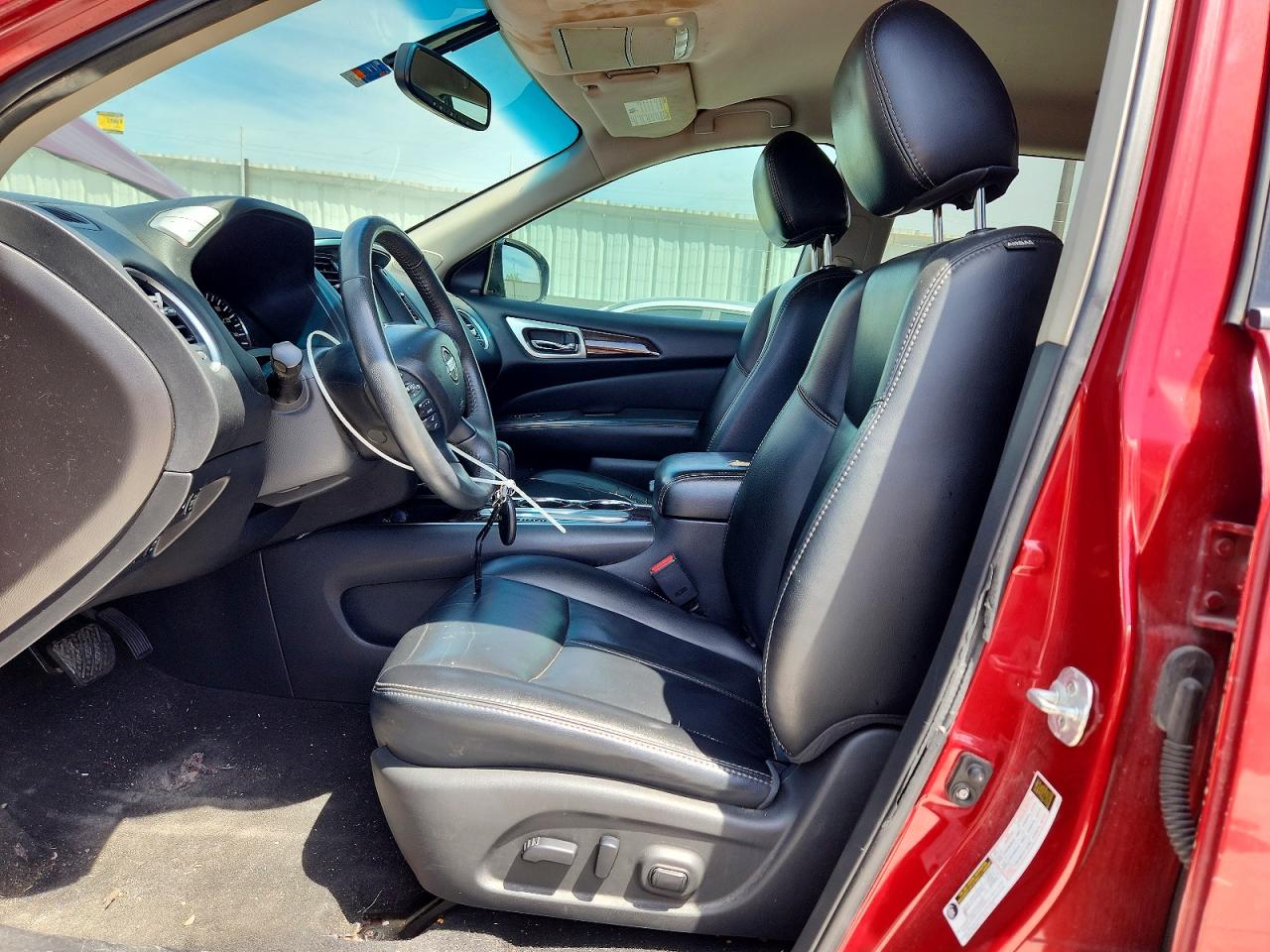 Nissan Pathfinder Sl