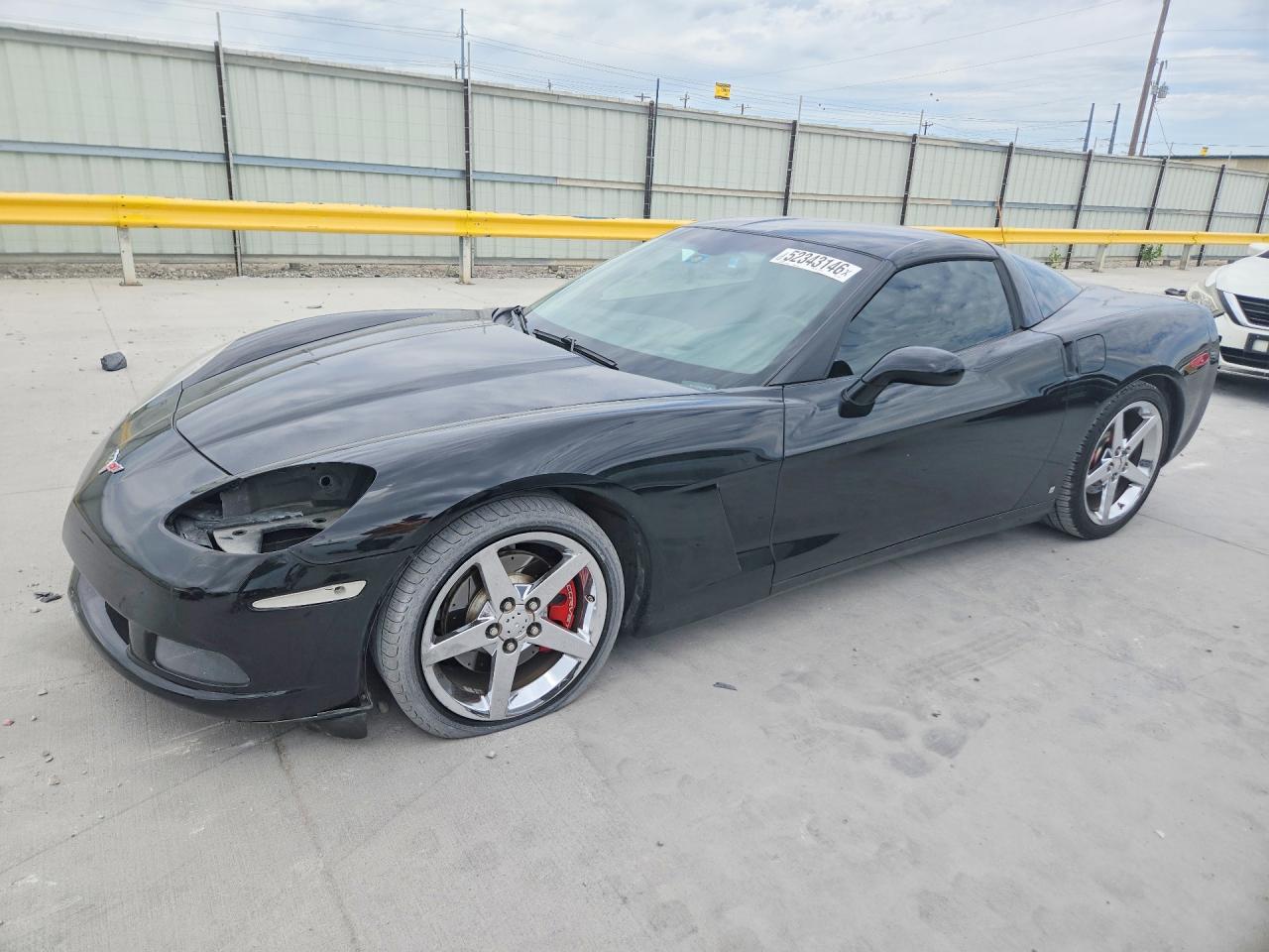 Salvage Chevrolet Corvette Image