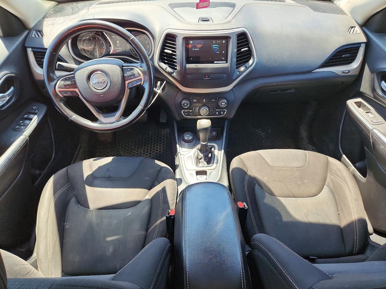 Jeep Grand Cherokee Latitude