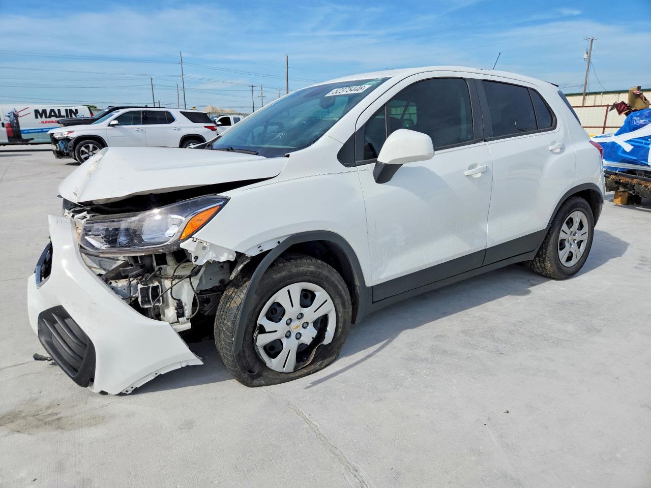 Salvage Chevrolet Trax Image