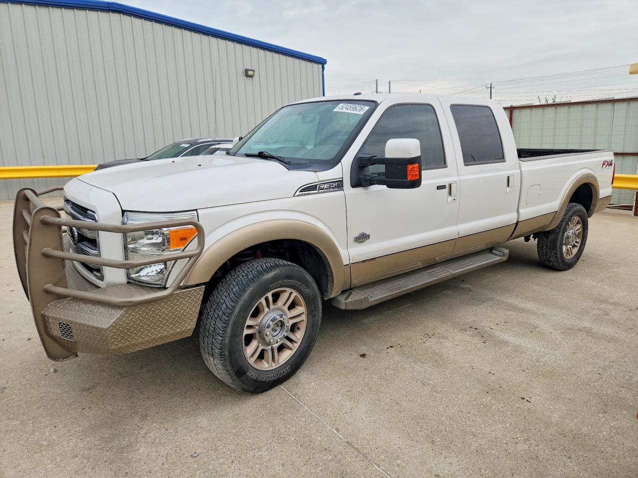 Salvage Ford F-350 Image