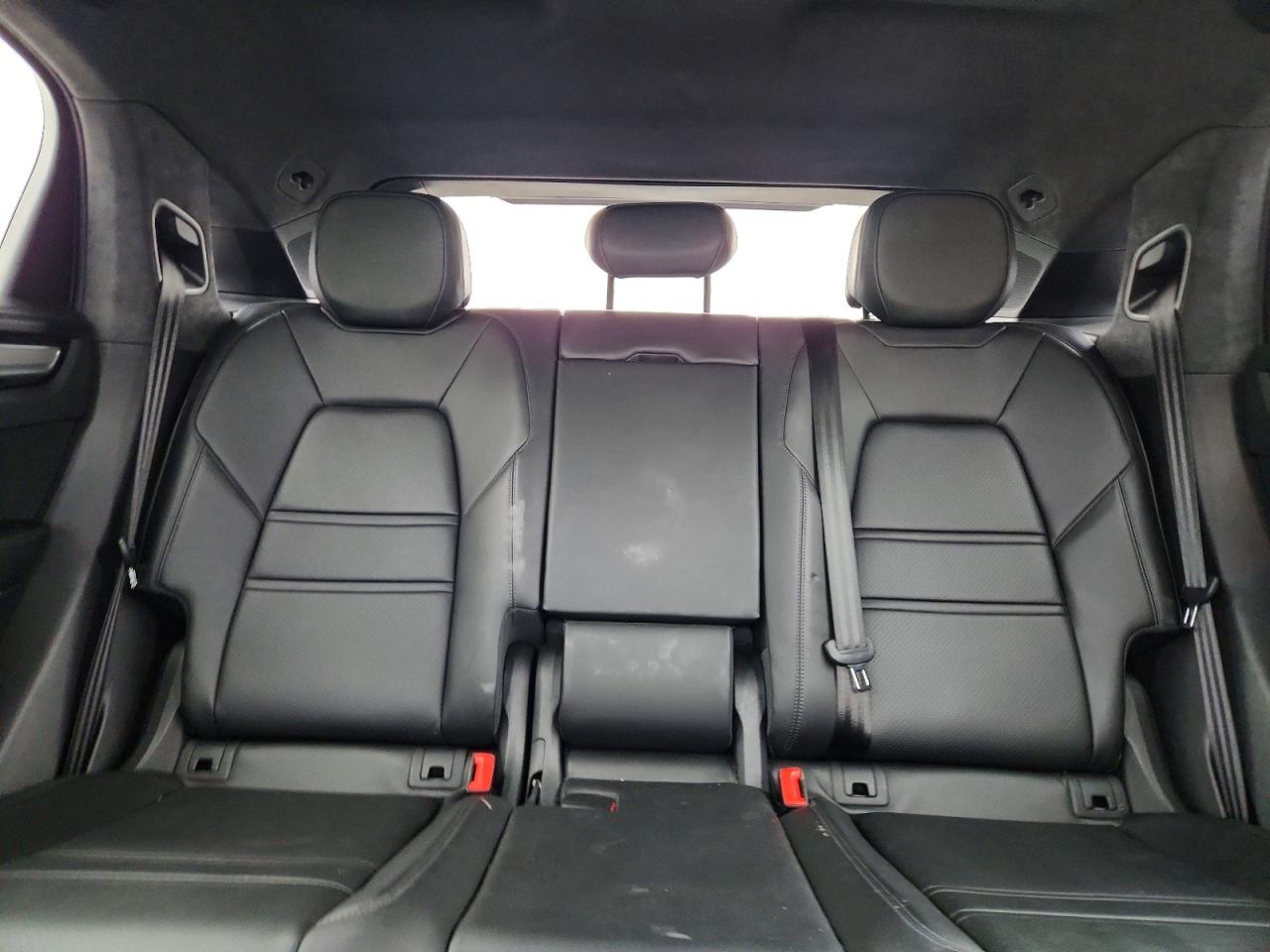 Porsche Cayenne Gts Coupe