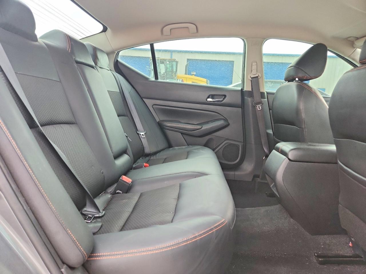 Nissan Altima Sr