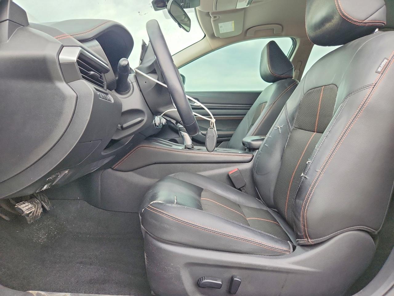 Nissan Altima Sr