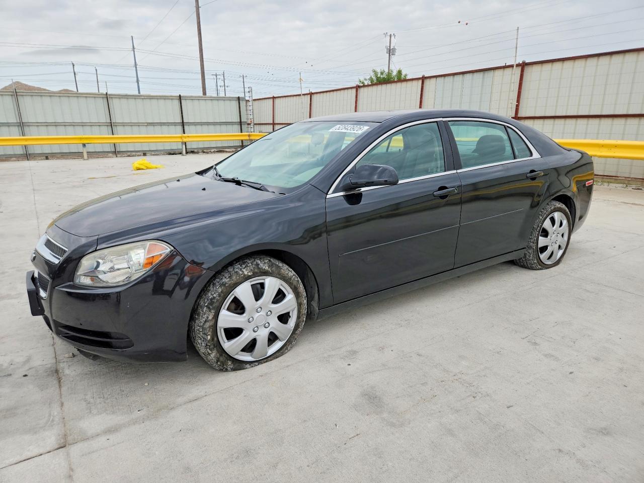 Salvage Chevrolet Malibu Image