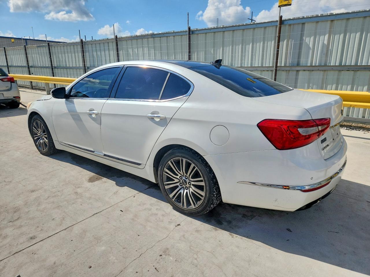 Kia Cadenza Premium