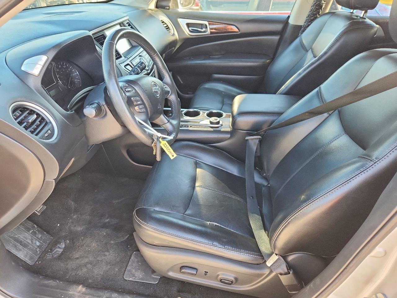 Nissan Pathfinder Sl