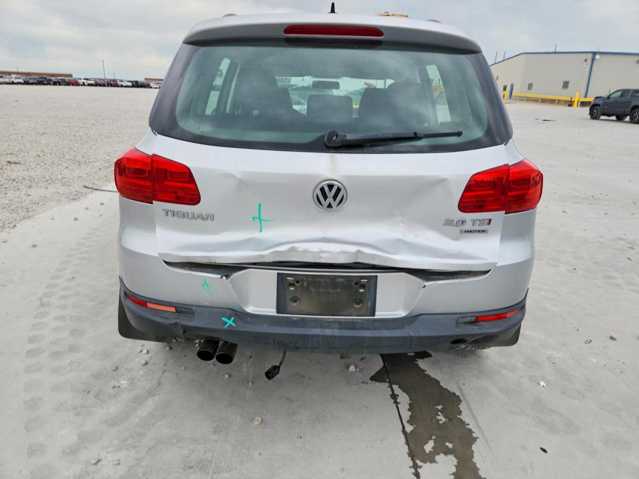 Volkswagen Tiguan S