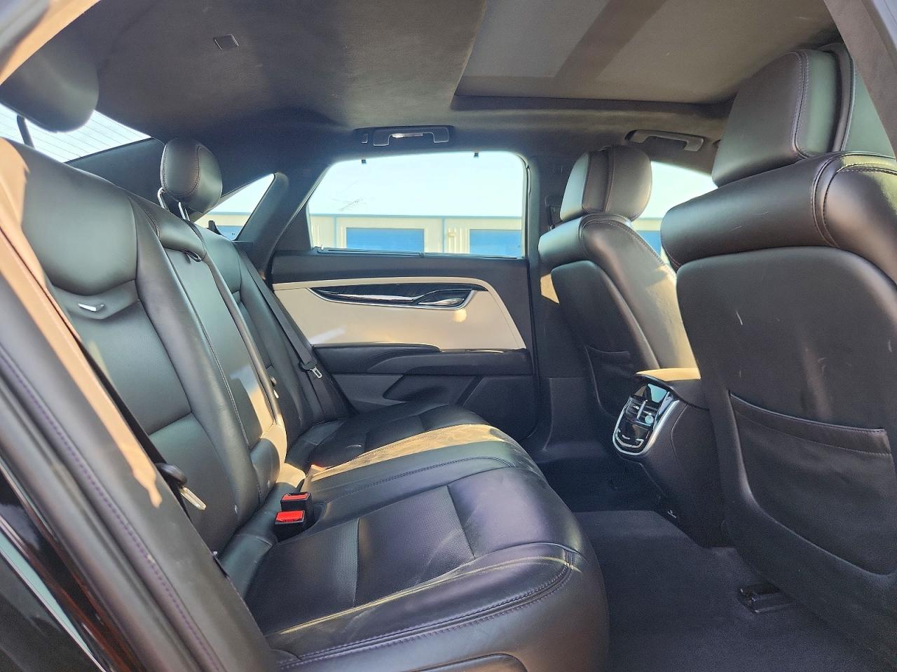 Cadillac XTS Platinum