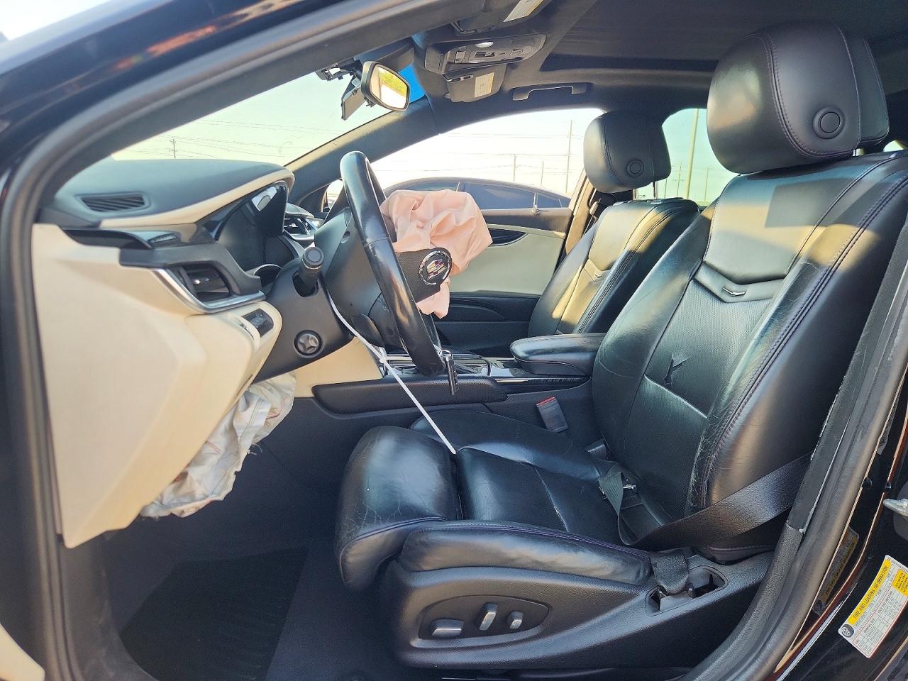 Cadillac XTS Platinum