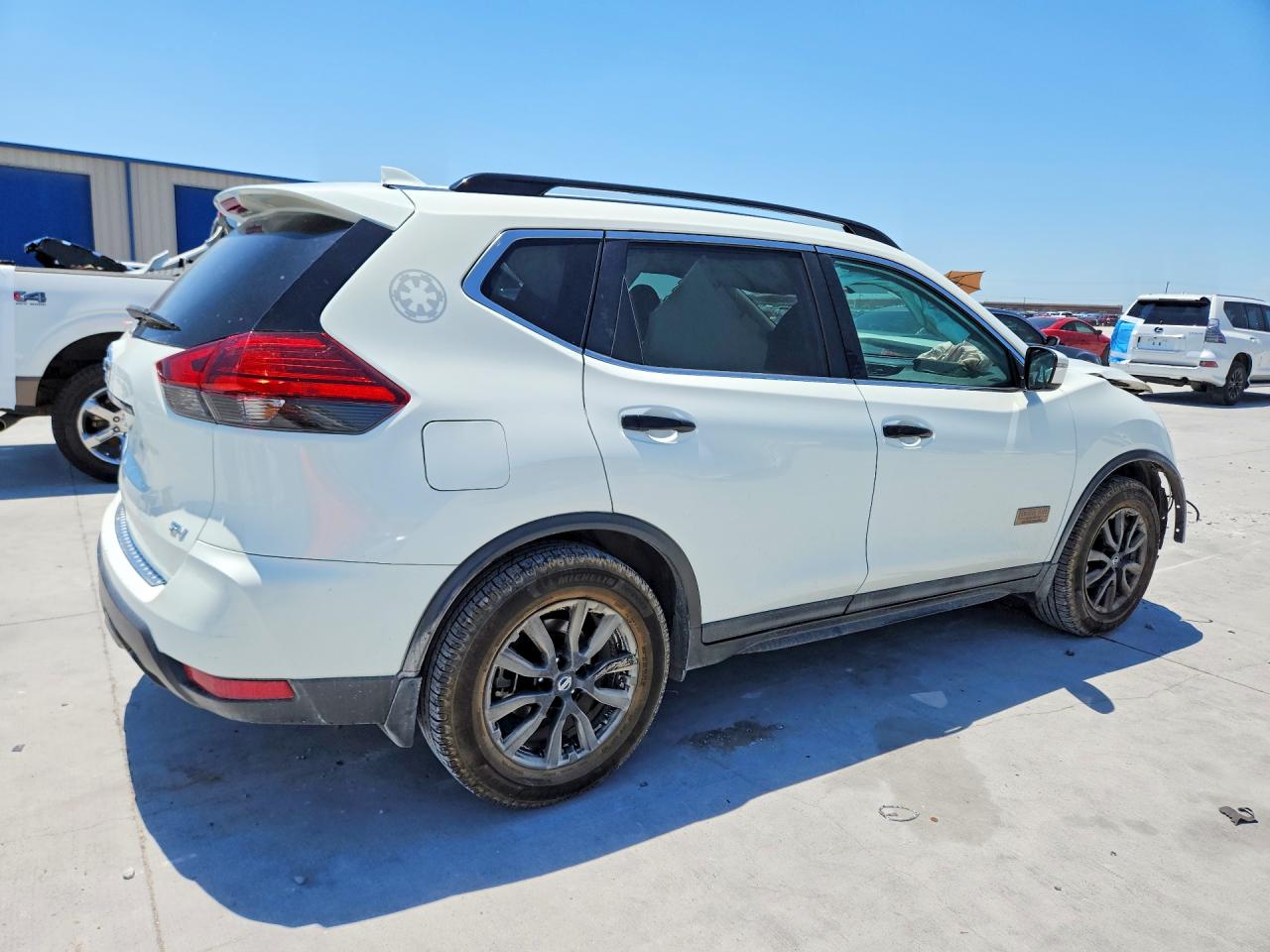 Nissan Rogue Sv