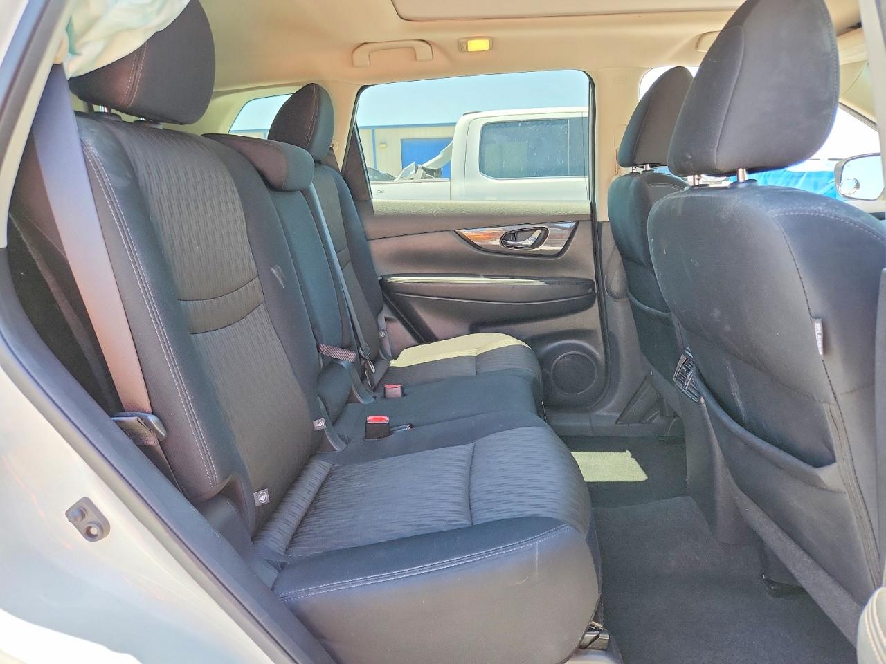 Nissan Rogue Sv