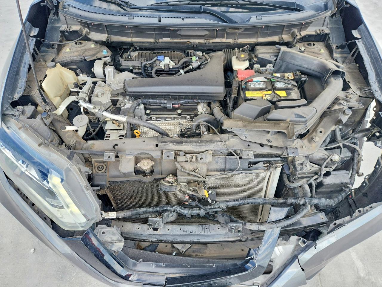 Nissan Rogue S