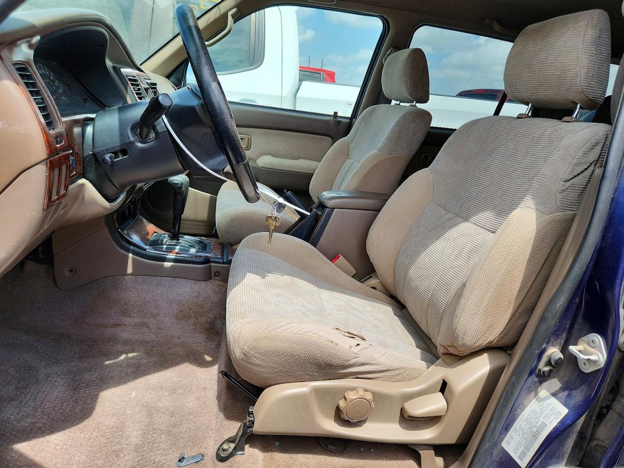 Toyota 4Runner Sr5