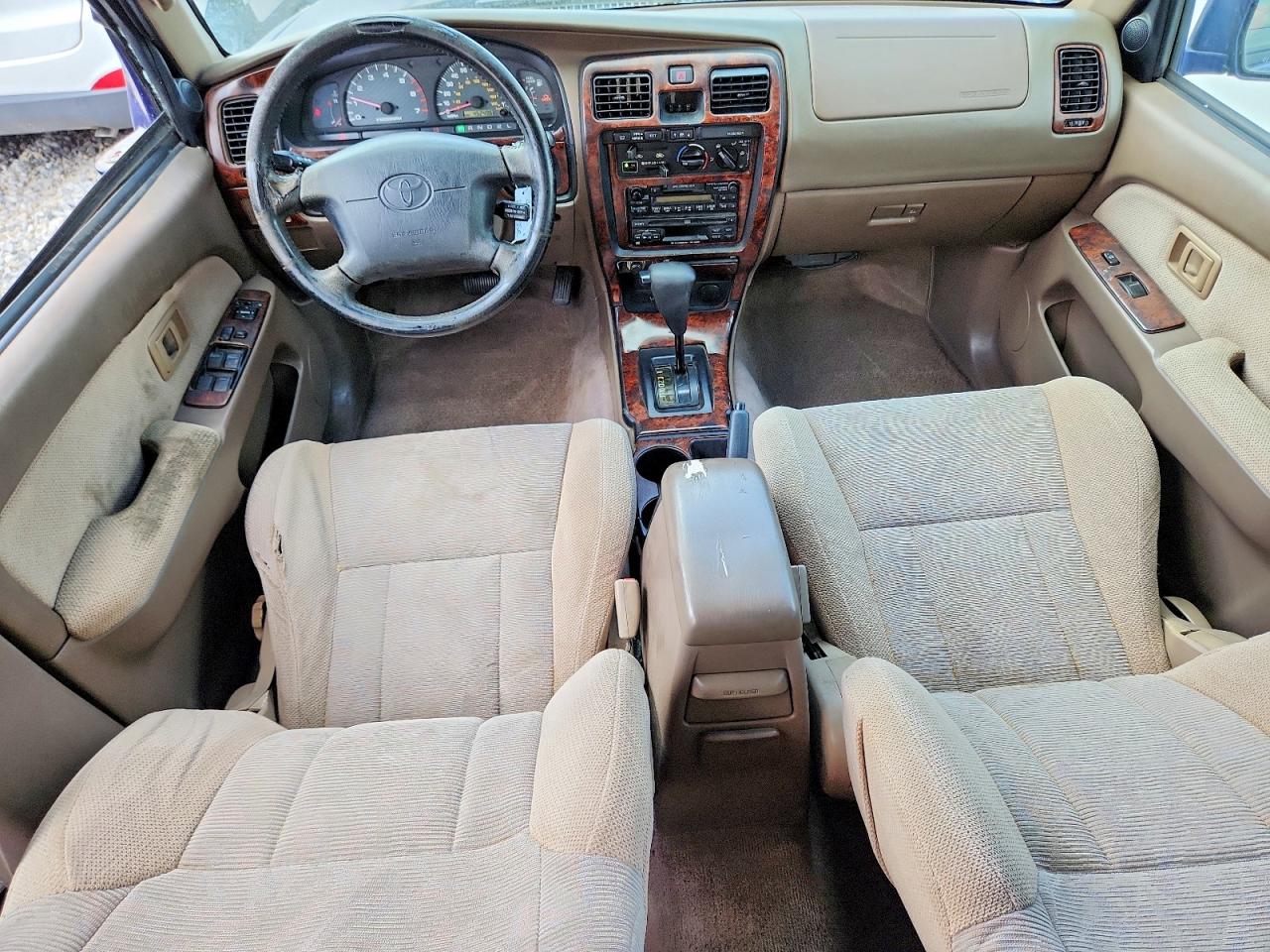 Toyota 4Runner Sr5