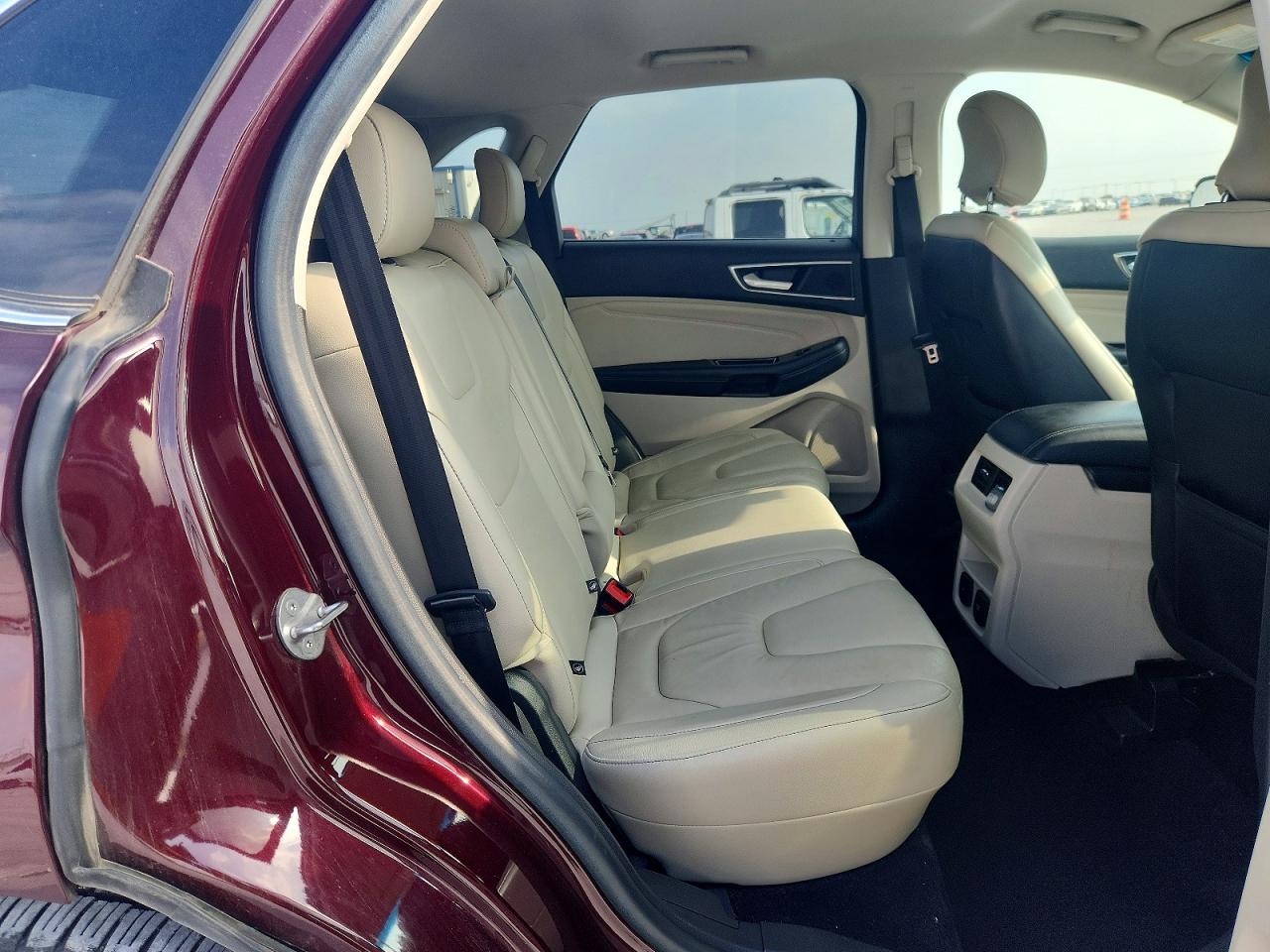 Ford Edge Titanium