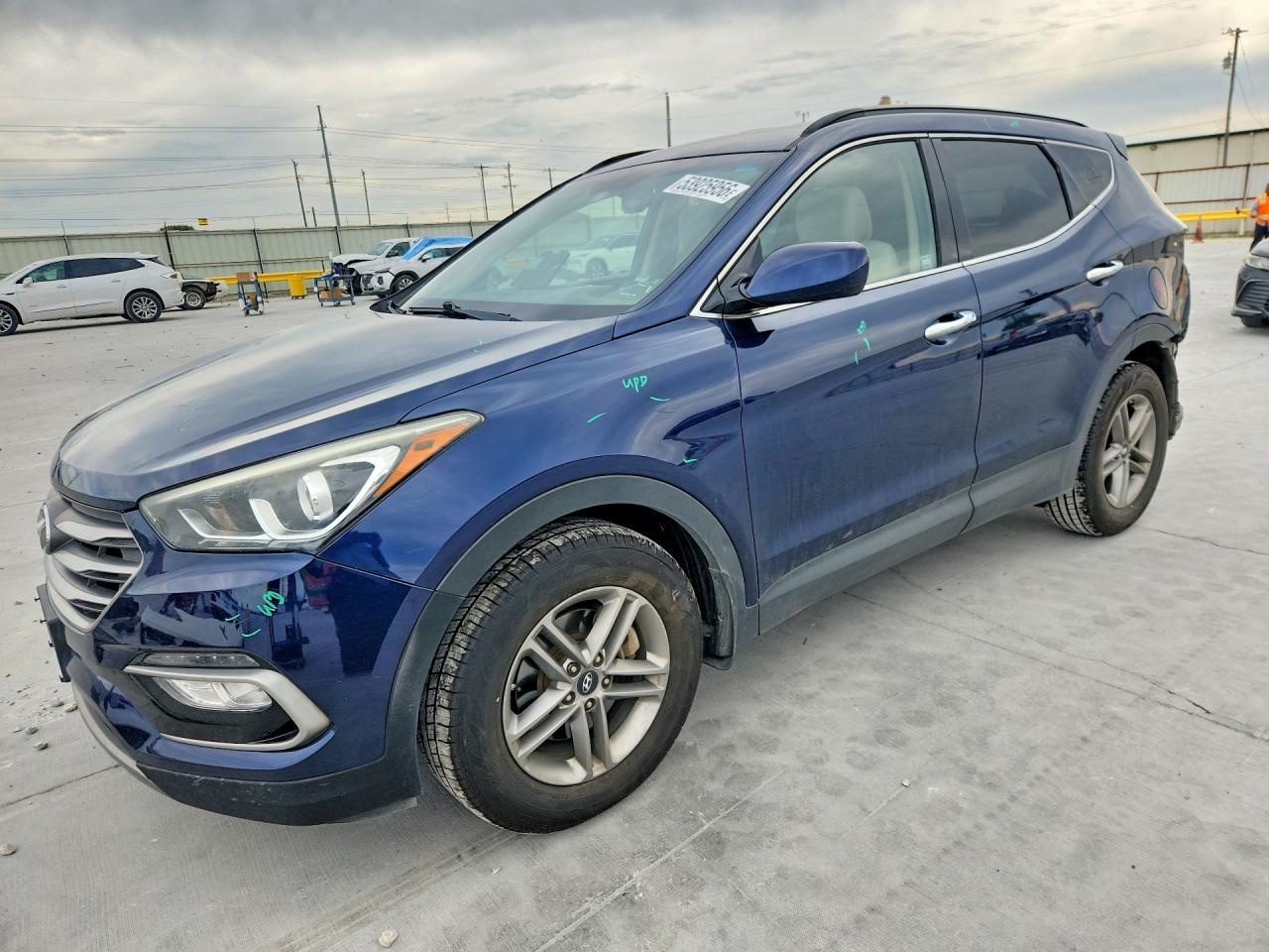 Salvage Hyundai SANTA FE Image