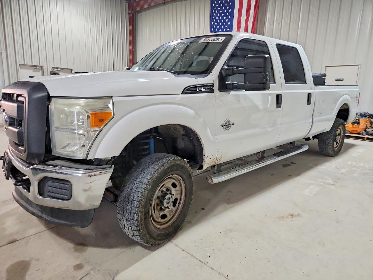 Salvage Ford F-350 Image