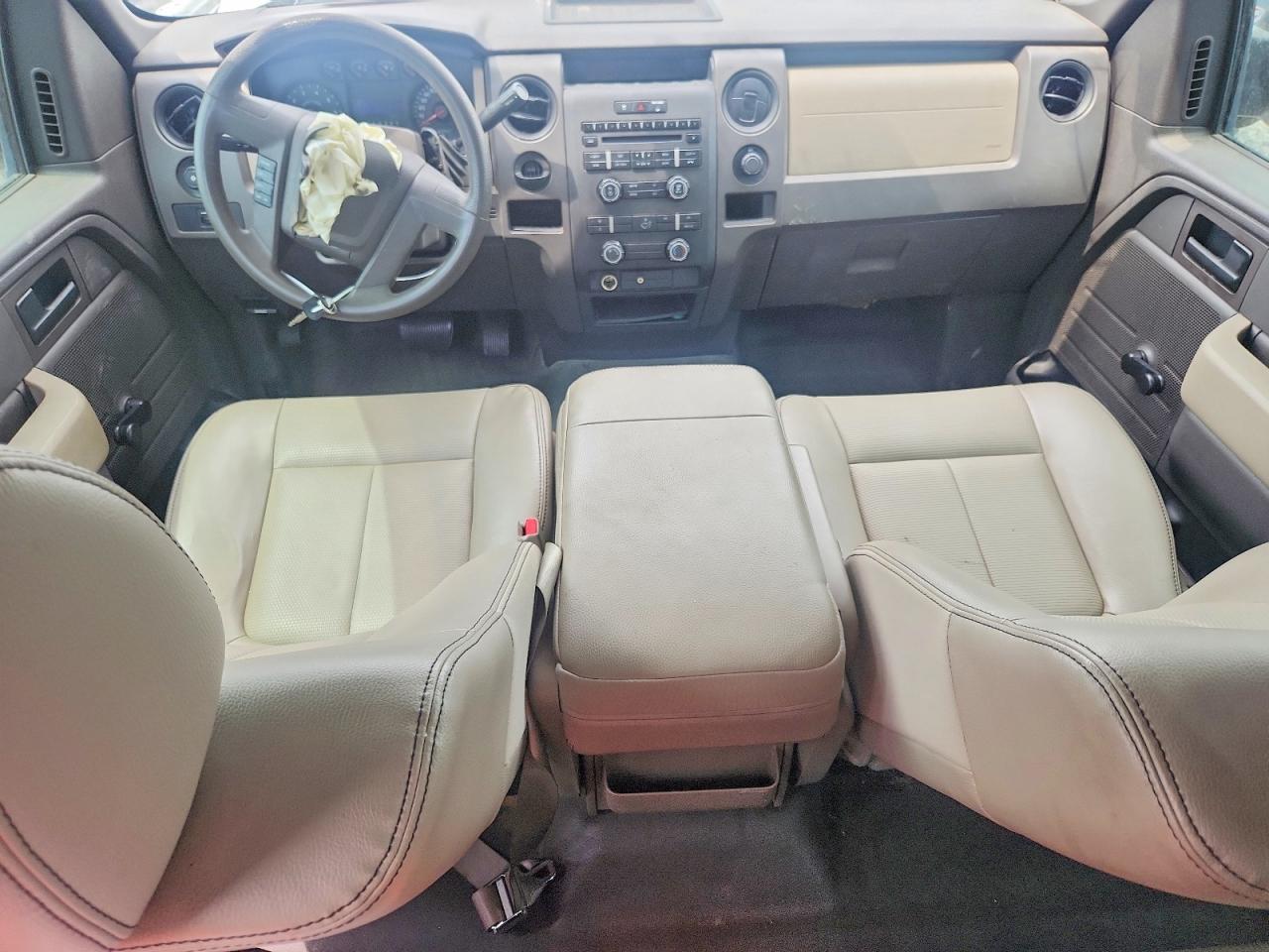 Ford F-150 Super Cab