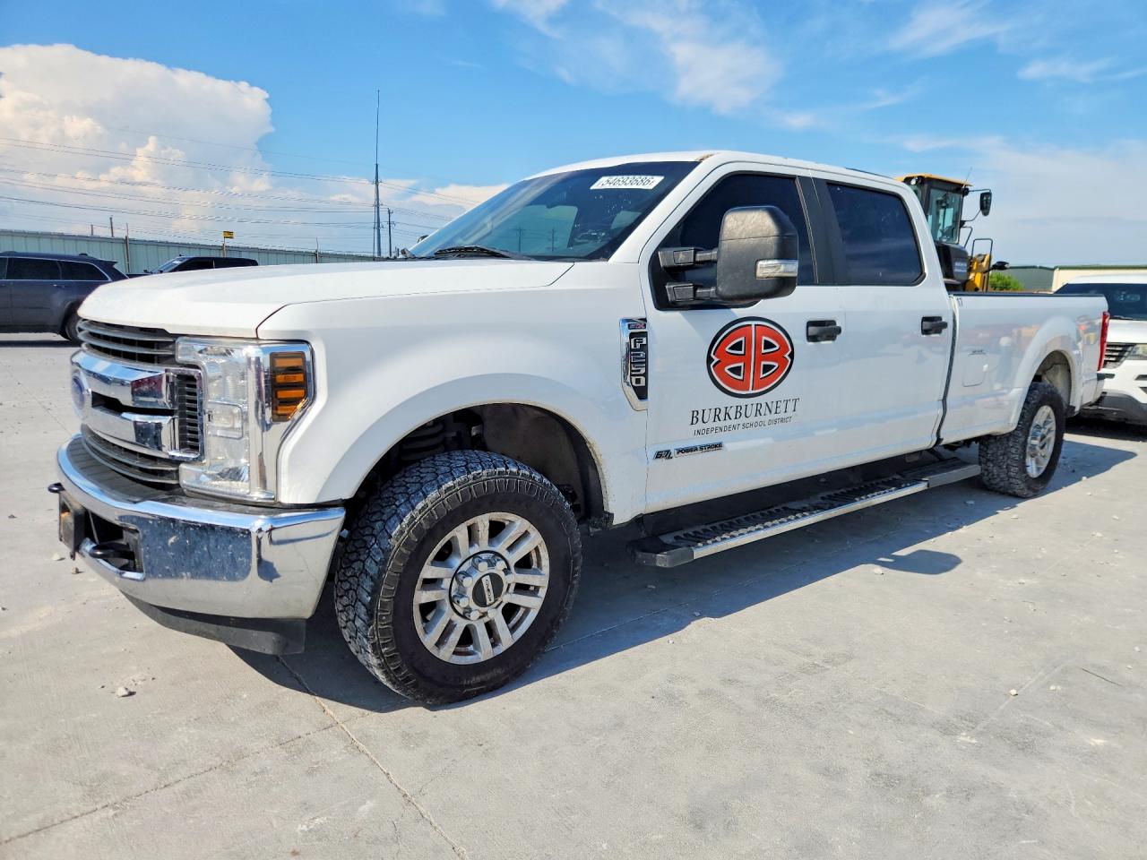 Salvage Ford F-250 Image