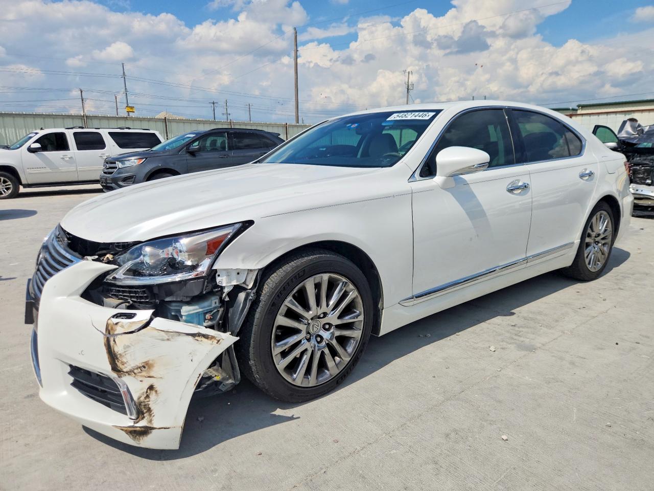 Salvage Lexus LS Image