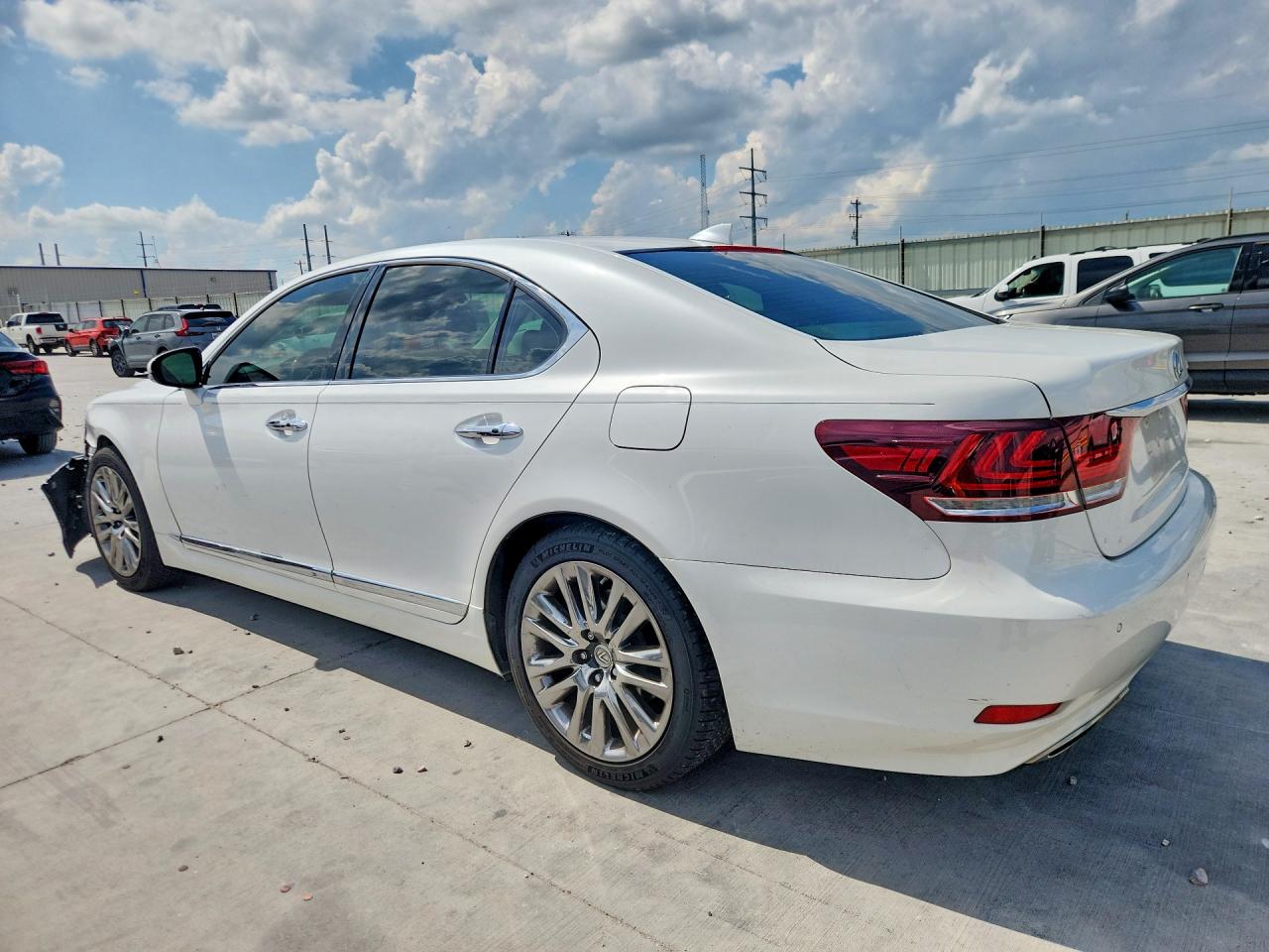 Lexus LS 460