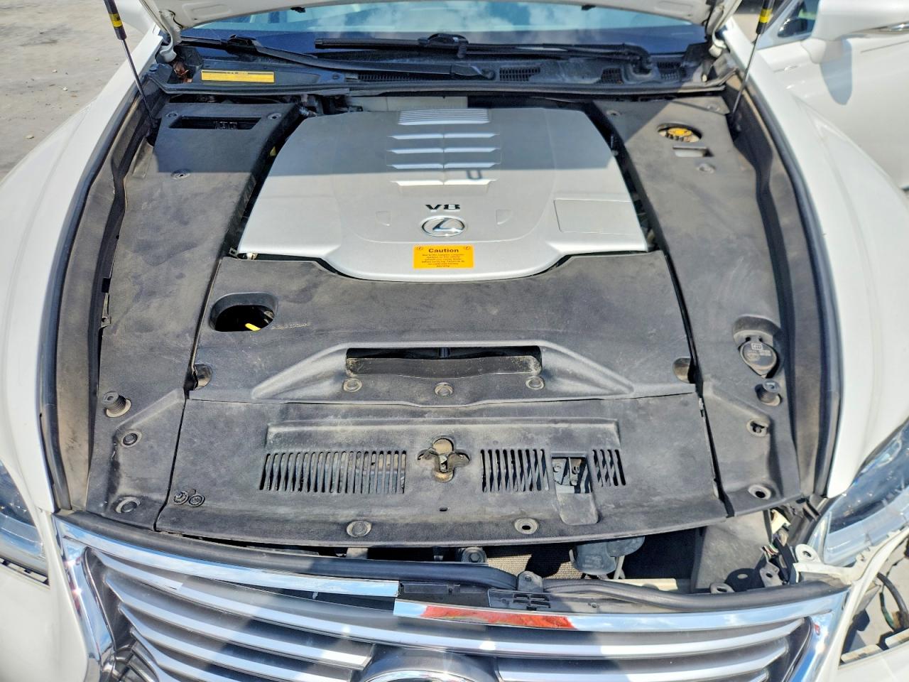Lexus LS 460