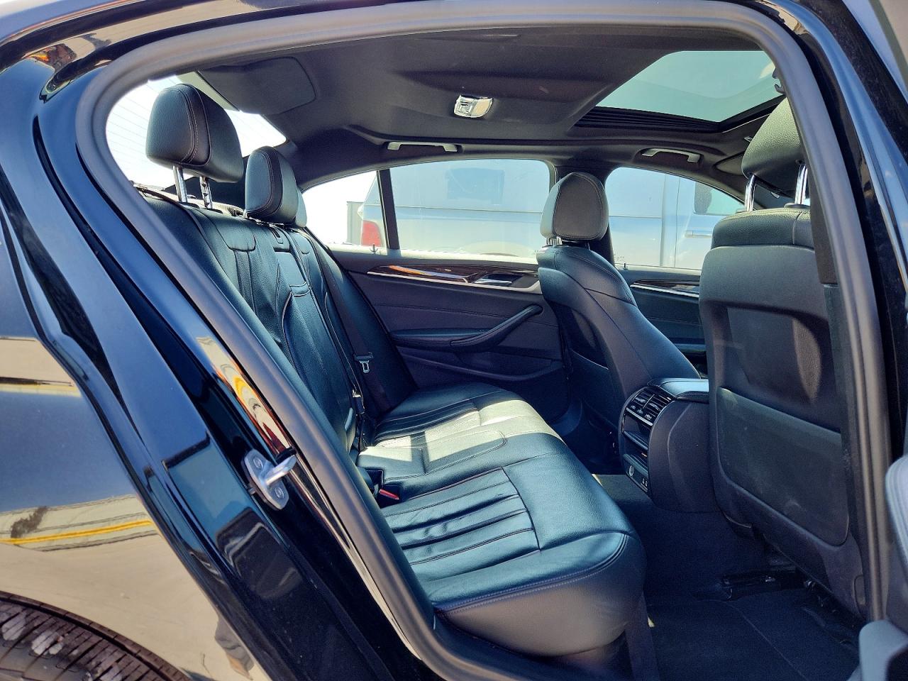 BMW 5 Series I
