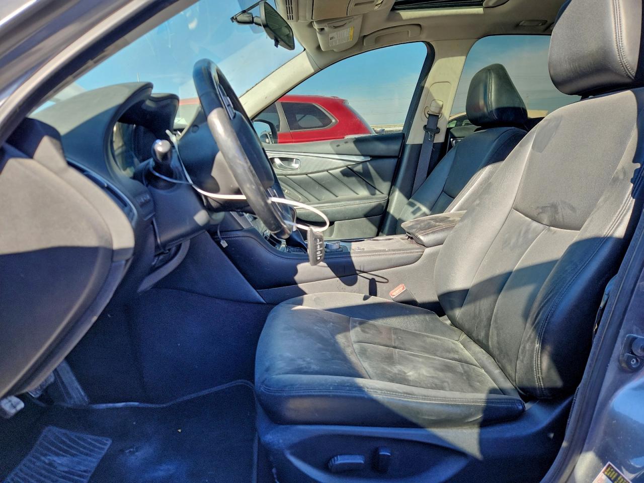INFINITI Q50 Base