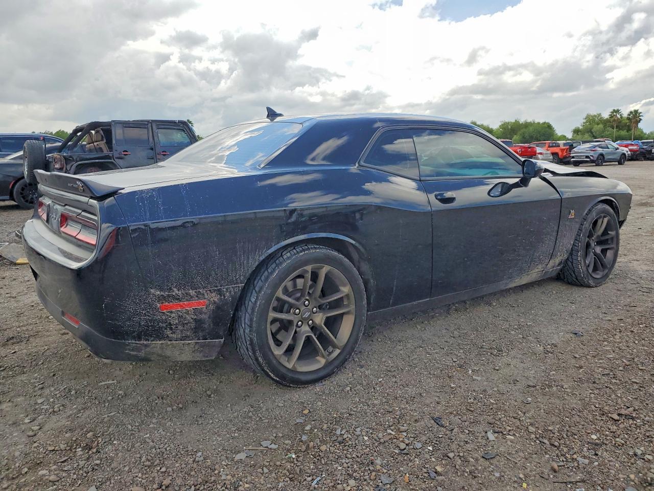 Dodge Challenger R