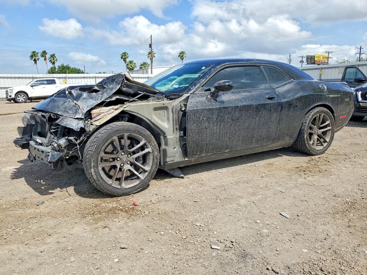 Salvage Dodge Challenger Image