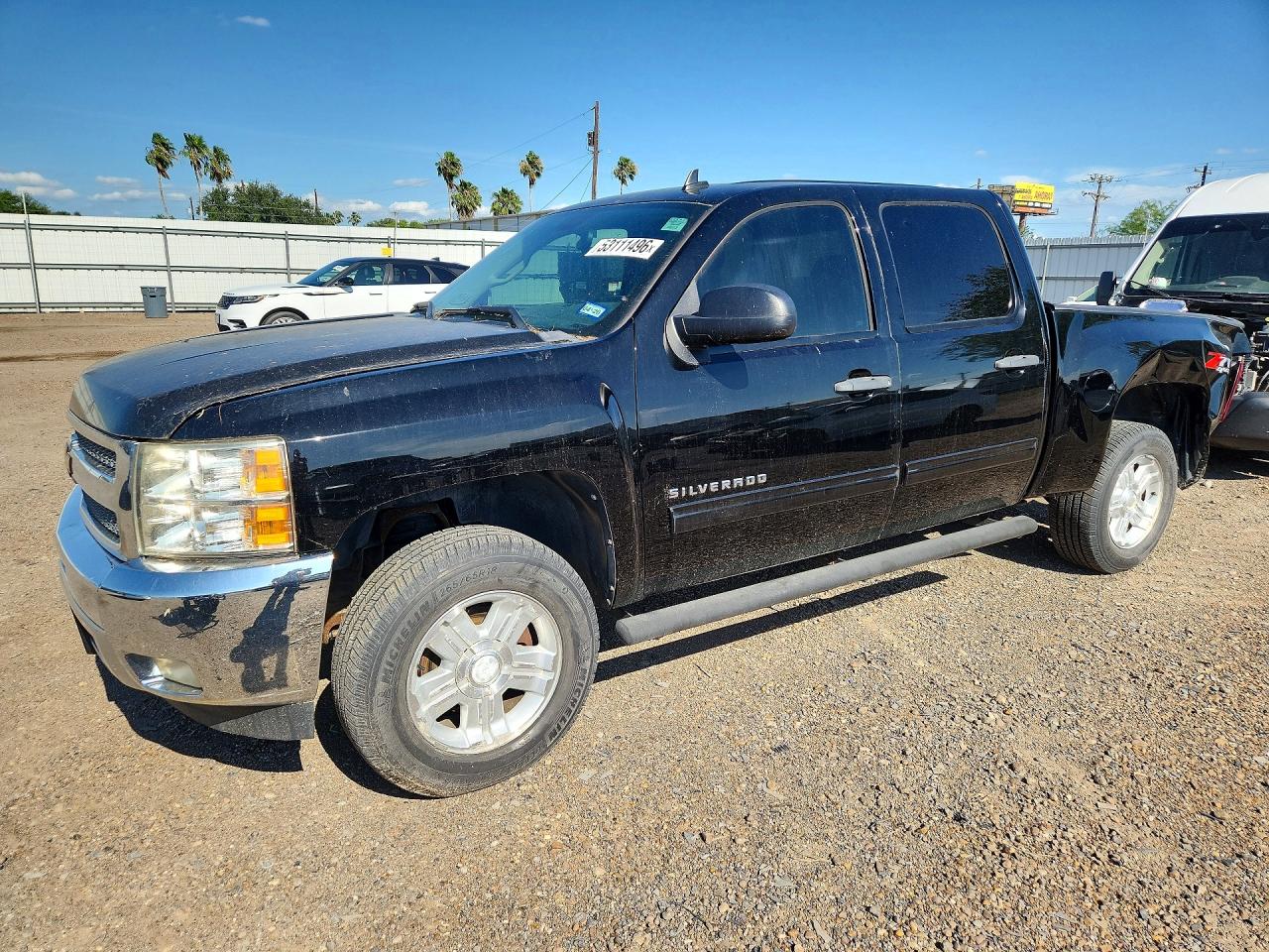 Salvage Chevrolet Silverado Image