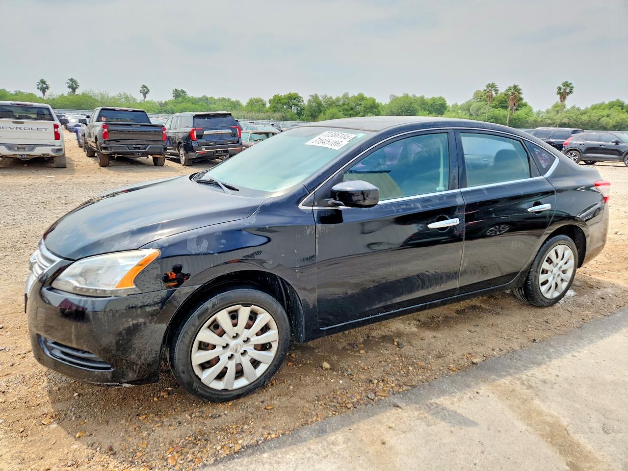 Salvage Nissan Sentra Image