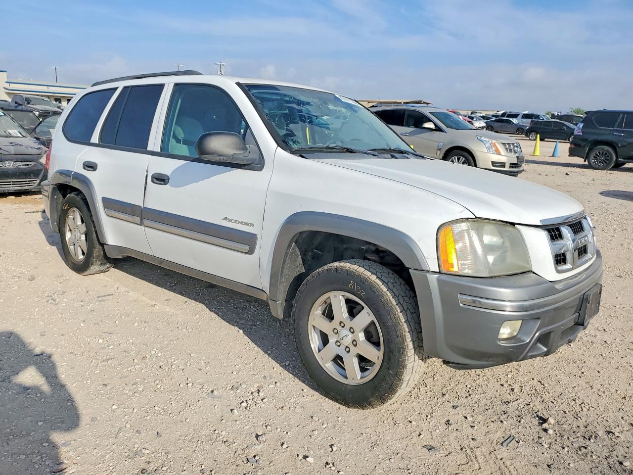 Isuzu Ascender S