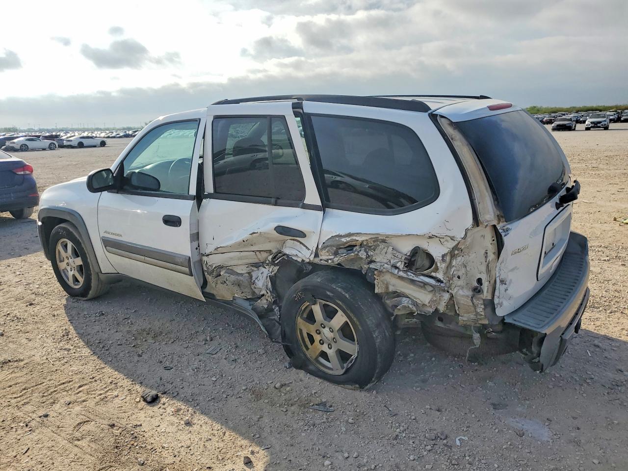 Isuzu Ascender S