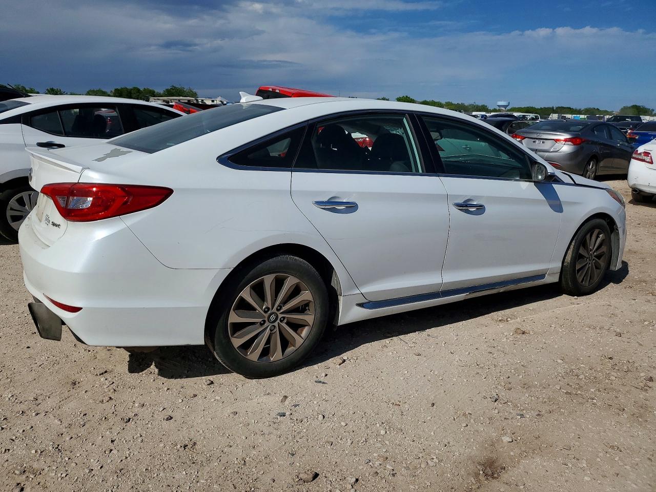 Hyundai SONATA Sport