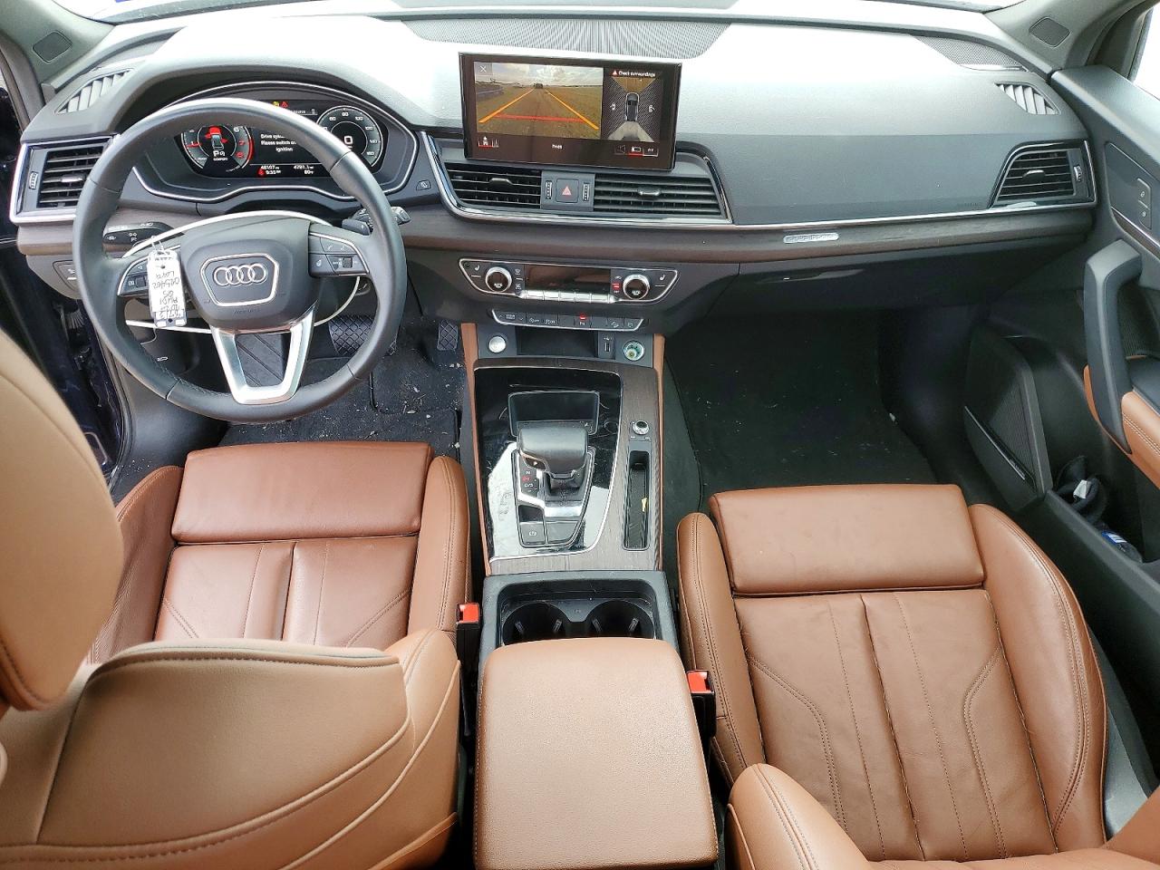 Audi Q5 Premium Plus 45