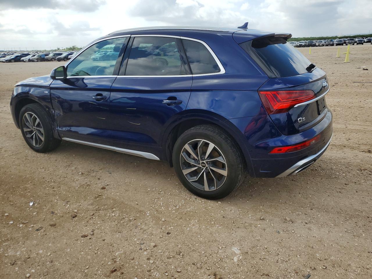 Audi Q5 Premium Plus 45