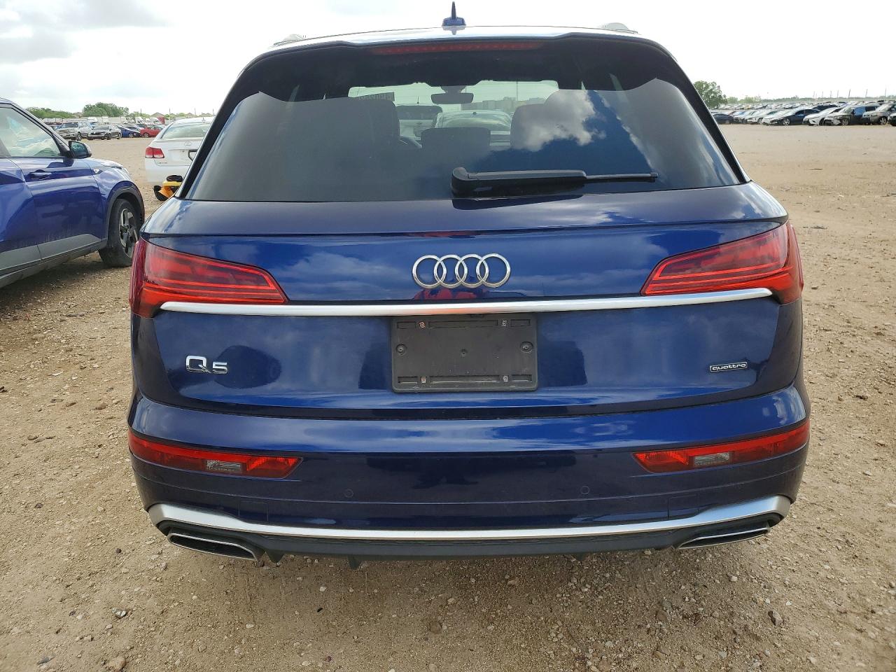 Audi Q5 Premium Plus 45