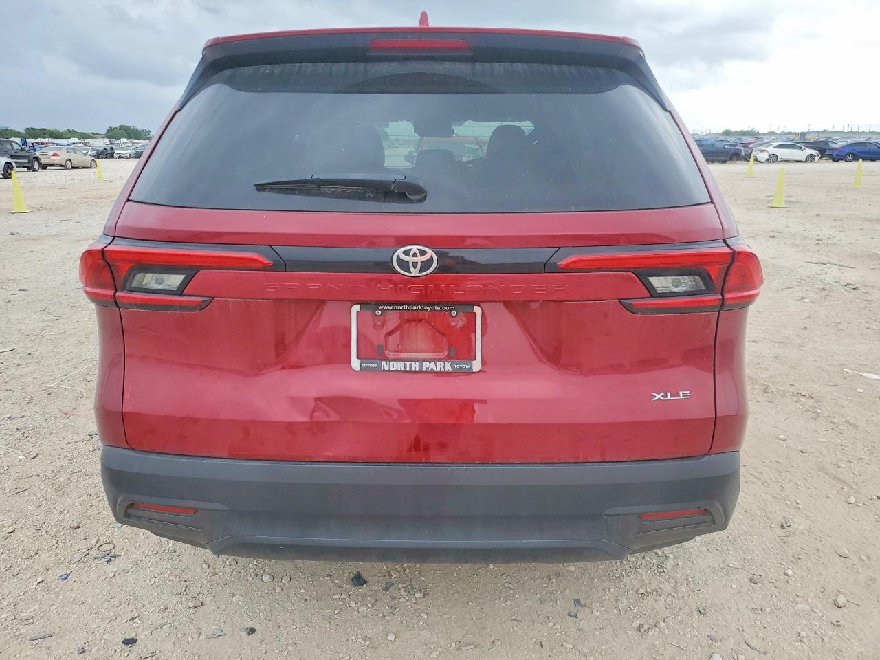 Toyota Grand Highlander Xle