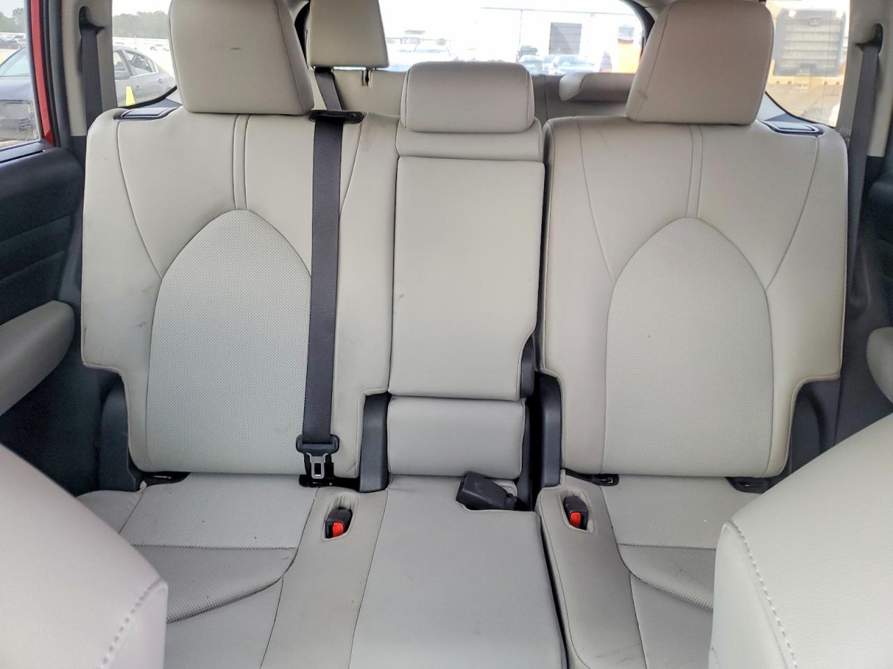 Toyota Grand Highlander Xle